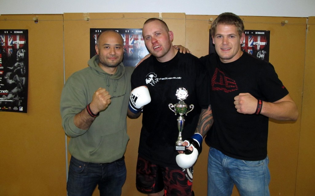 Nick Vinder sin første MMA kamp i sverige Nick Vinder sin første MMA kamp i sverige